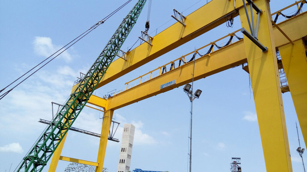 Pórtico Rolante, Ferro Industria